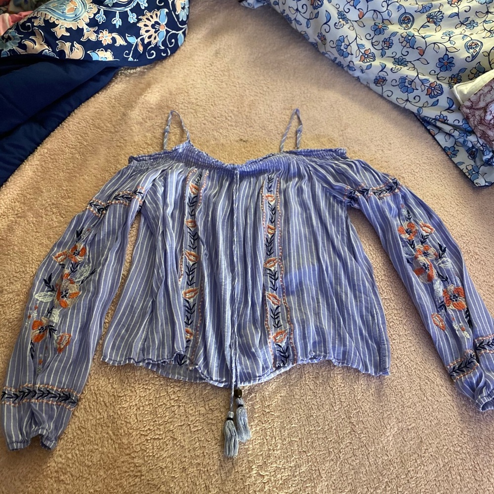 Long sleeve shirt